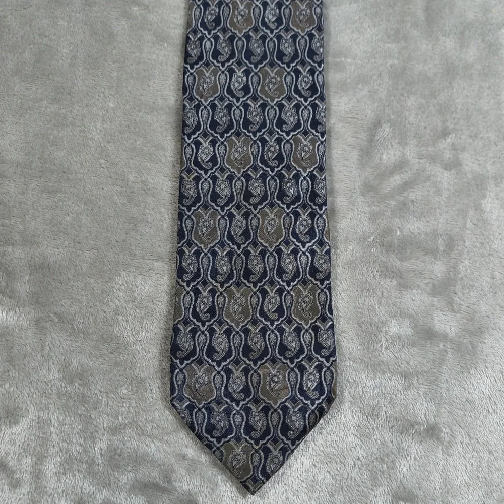 Vintage Brioni Tie Men 58.5x3.75 Blue Silver Paisley Medallion Silk Italian Roma